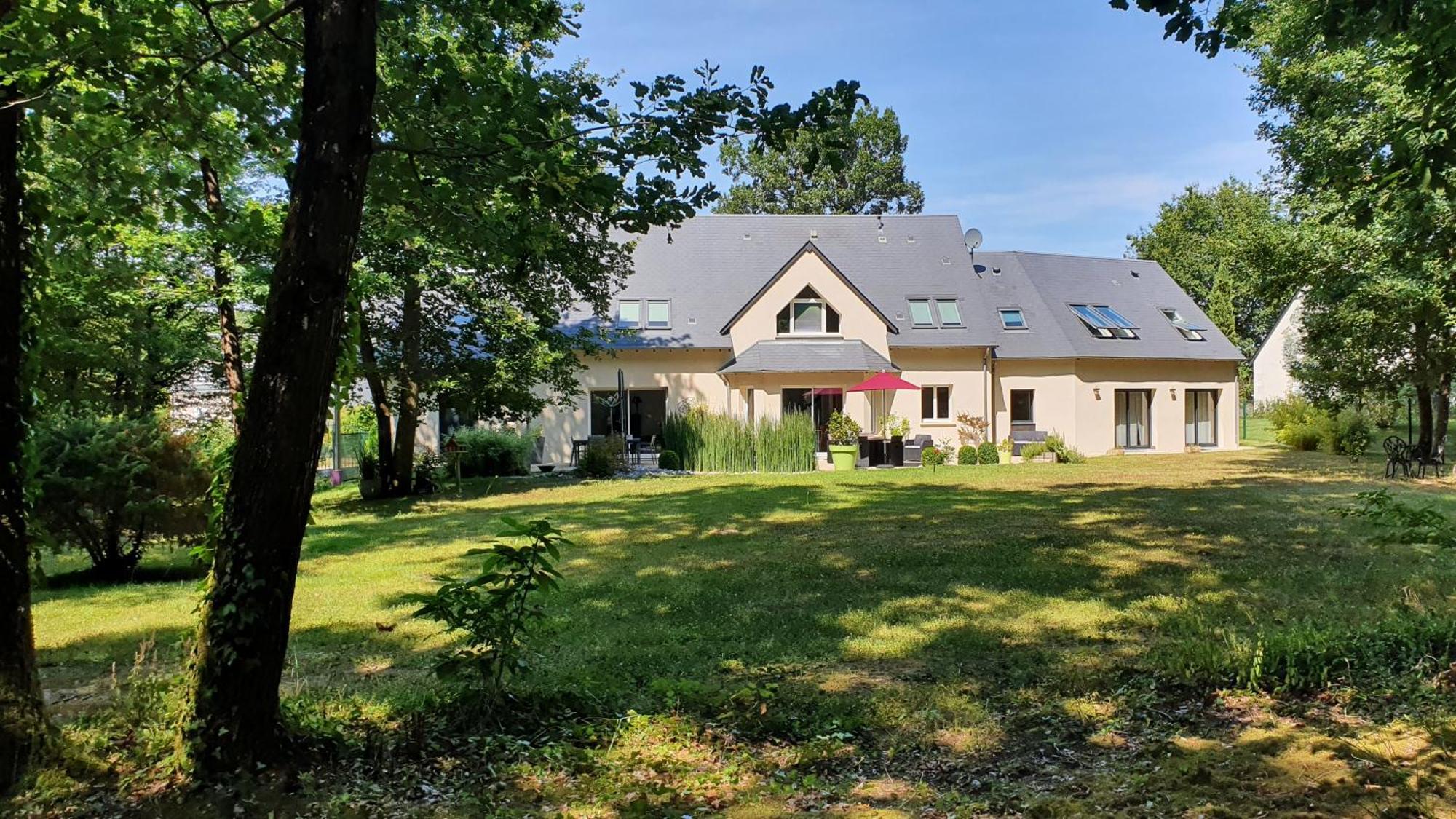 Logis Saponine Maison d'Hôtes climatisée Savonnières Exterior foto